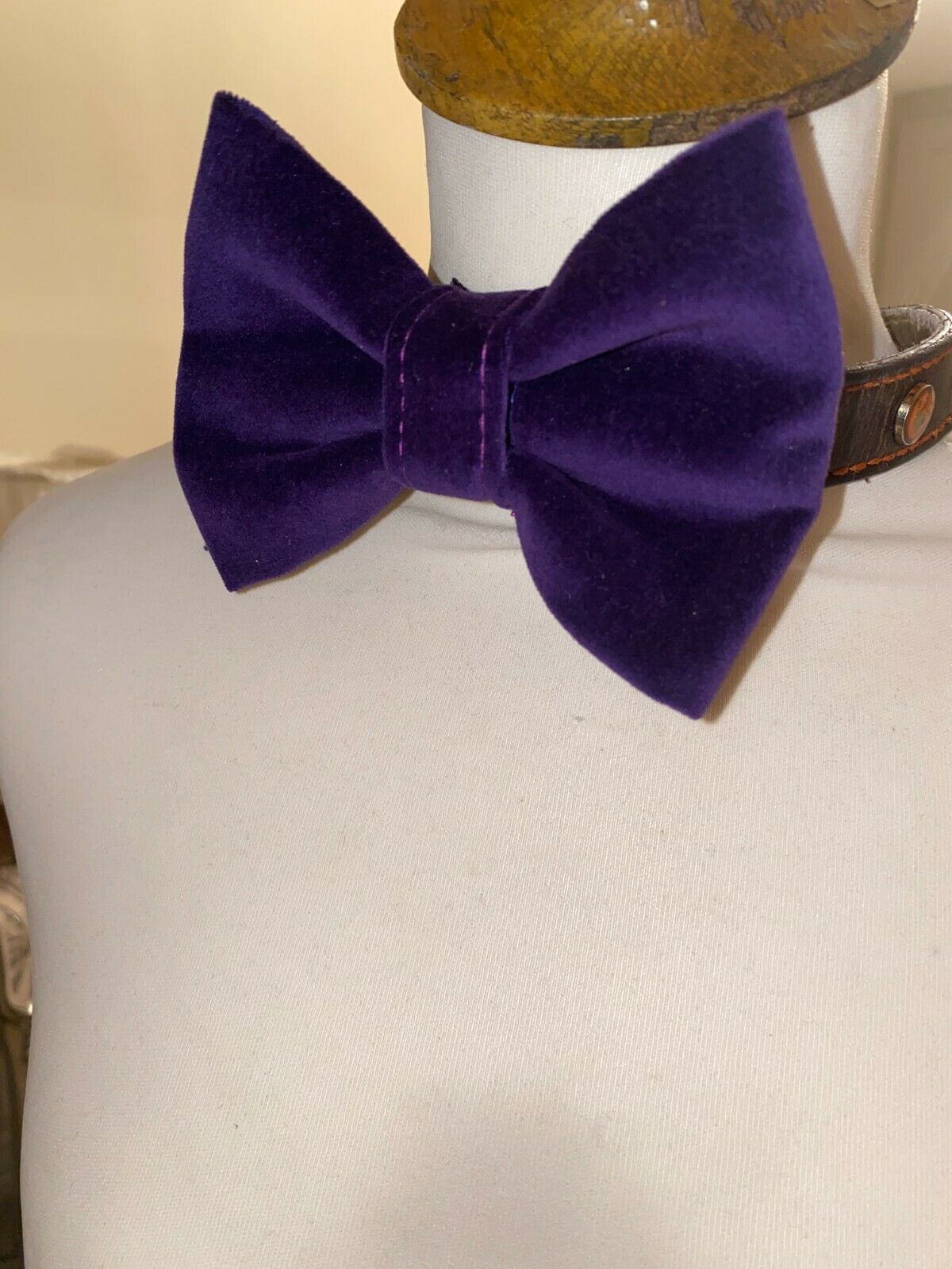 Velvet Dog Pet Bow Tie